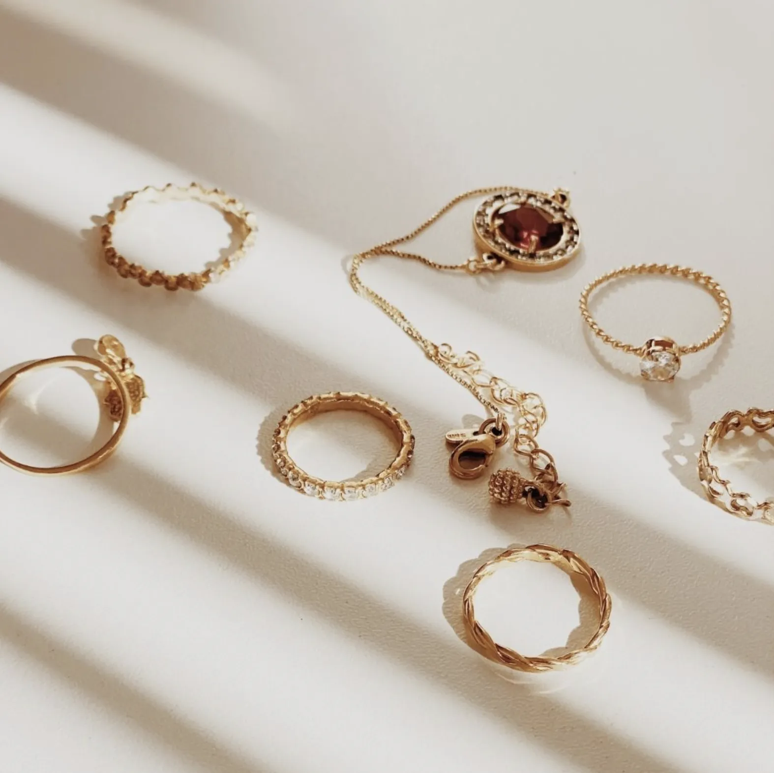 Compra de joias e alianças de ouro em Curitiba - Ouro em Cash